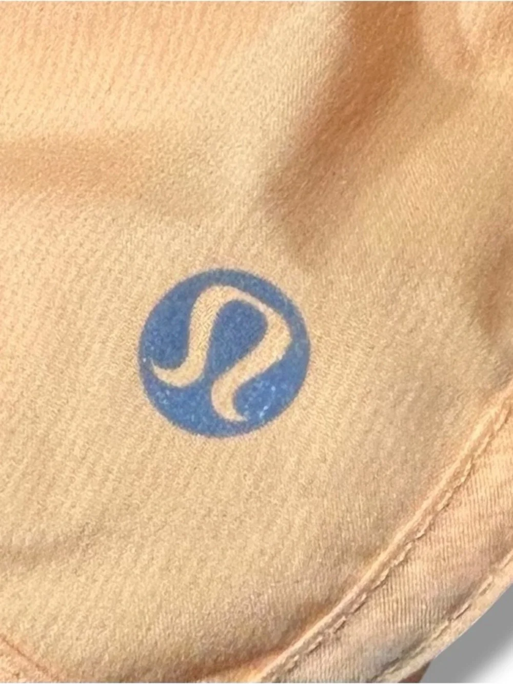 LULULEMON Women’s “Track That” Shorts 4” High Rise 2 Tone Orange Size 8 EUC!